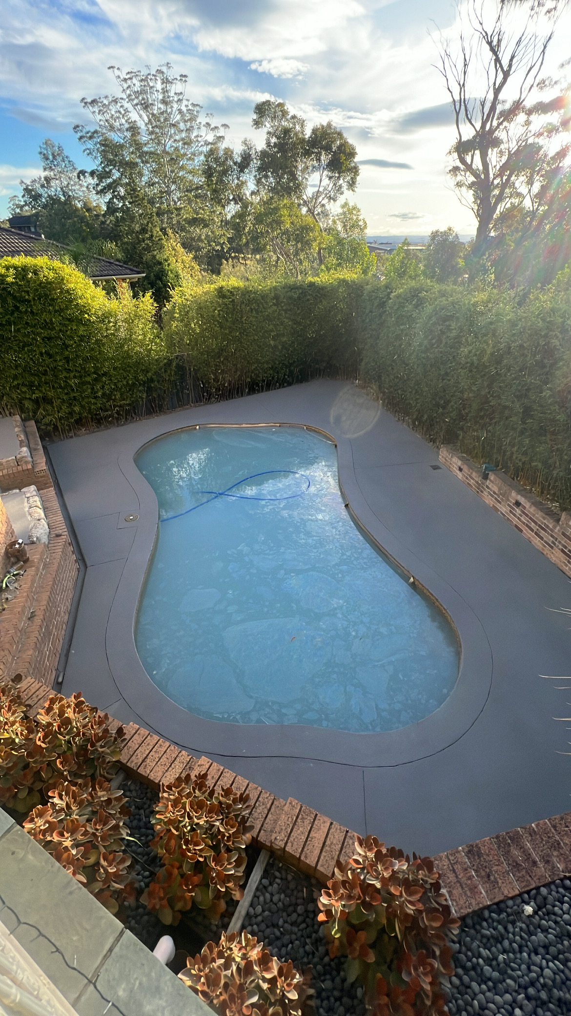 06A404DE-88FF-47B6-B31C-F1AB8447AB4B